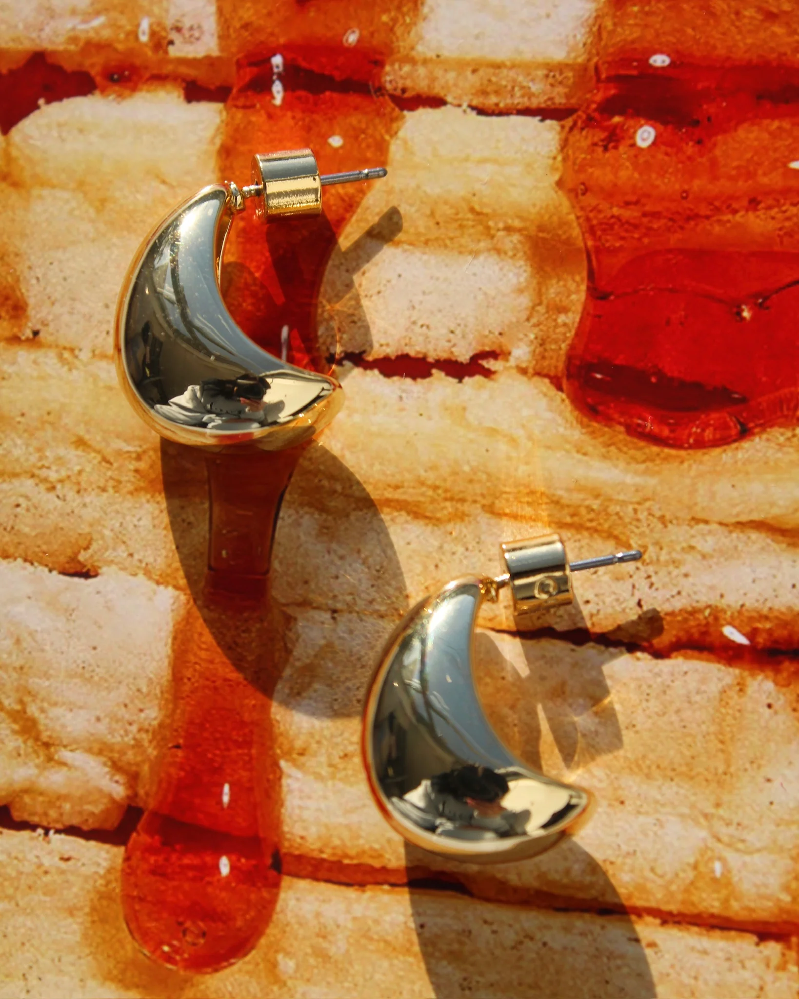 Crescent Shaped Stud Earring - Image 2