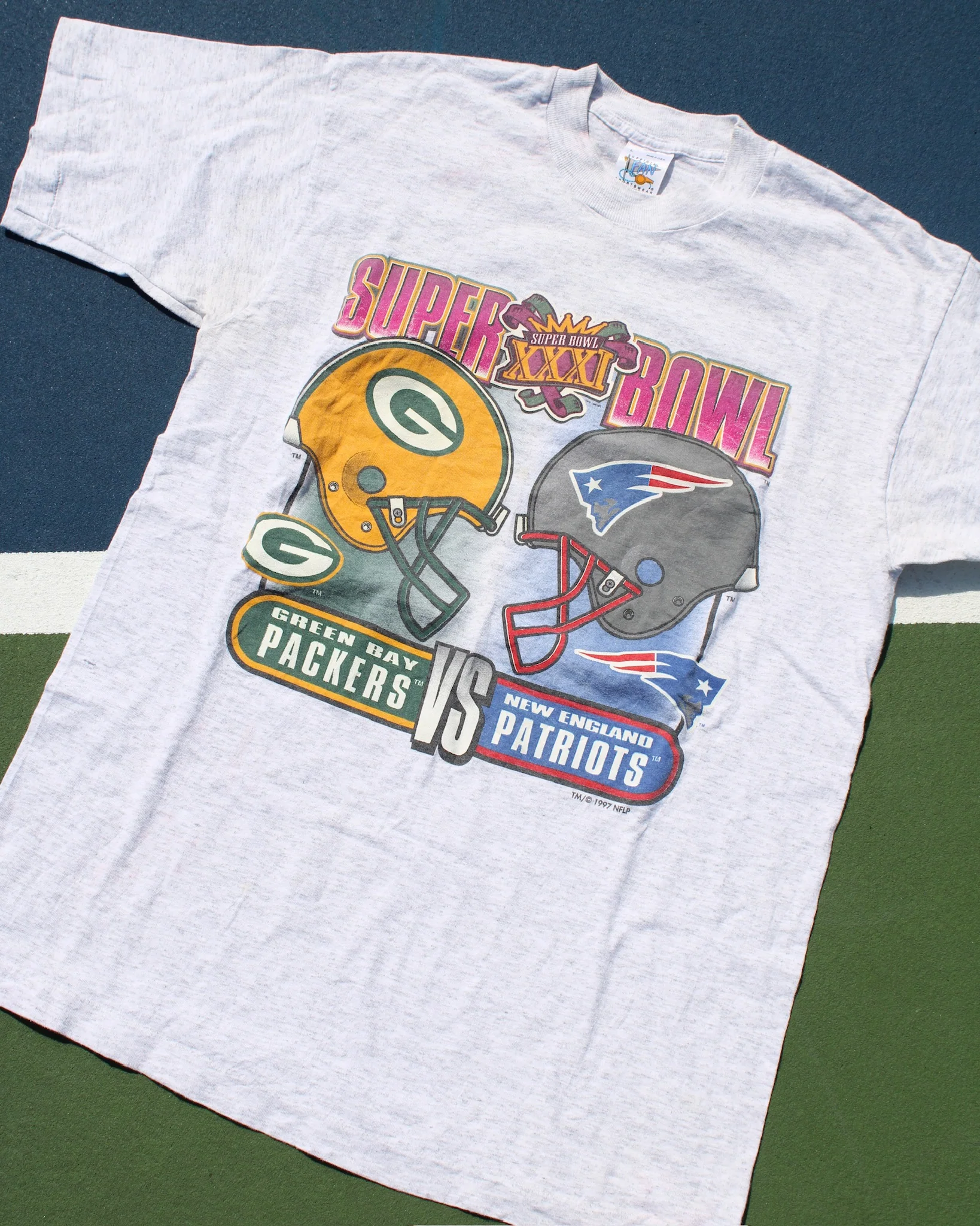 Evi11 Twin Vinage - GB x Patriots Tee - Image 4
