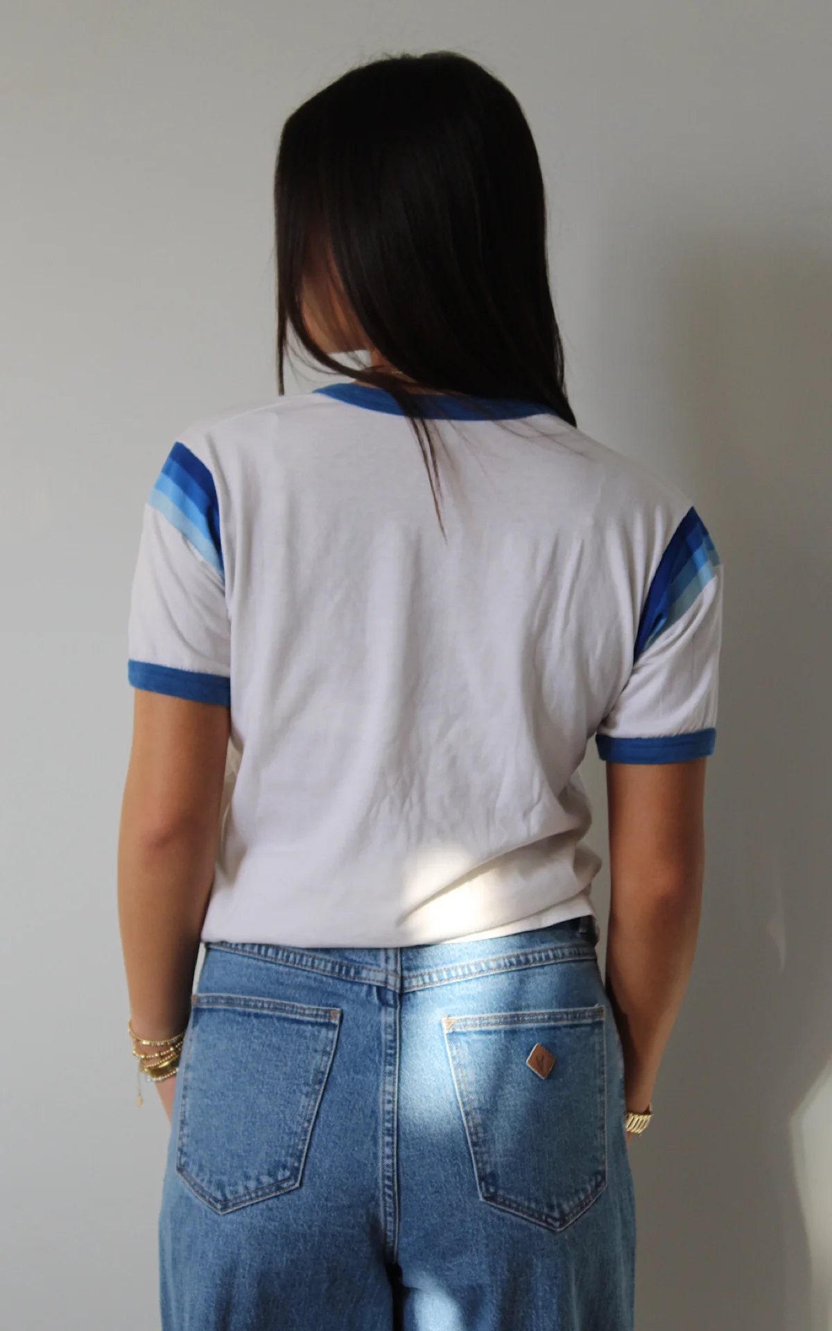 Evi11 Twin Vintage Lakers Tee - Image 4