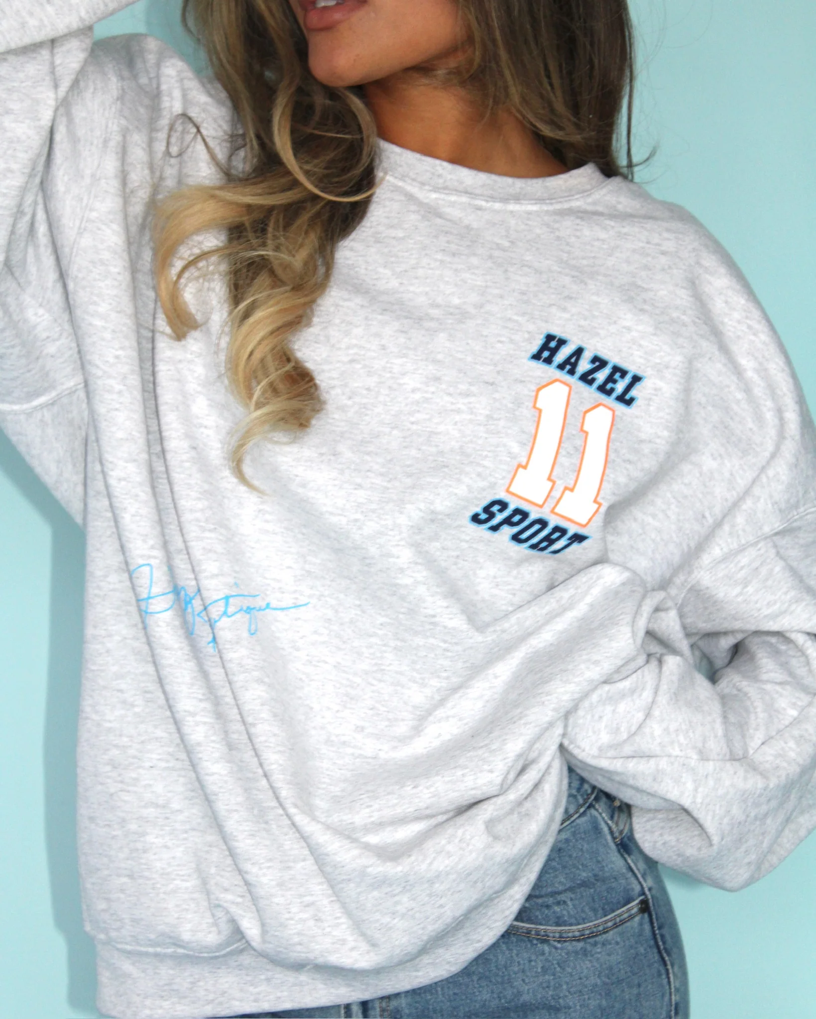 The HB 11 Crewneck - Image 5