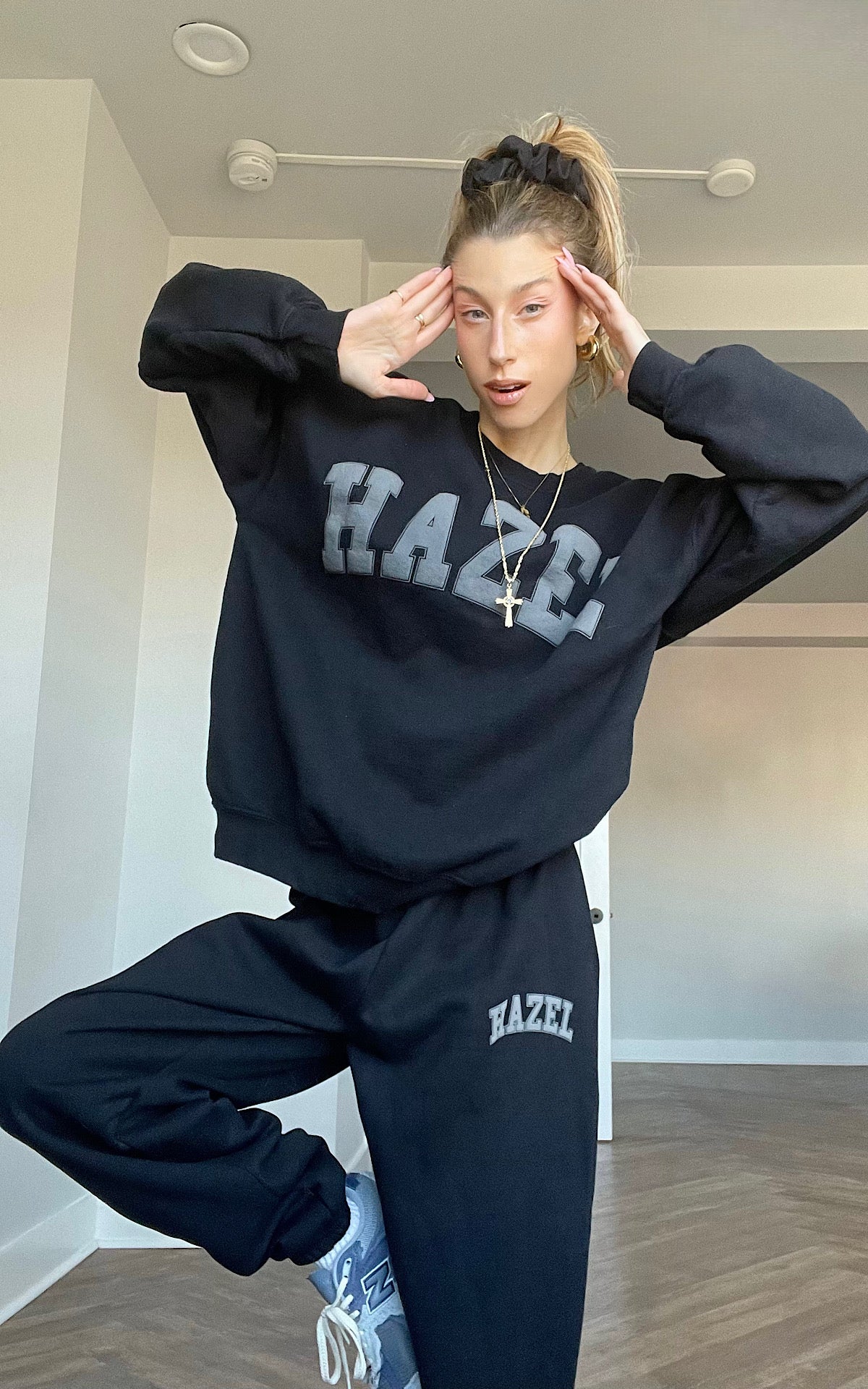 The Capri Sweatpants // Jet - Image 3