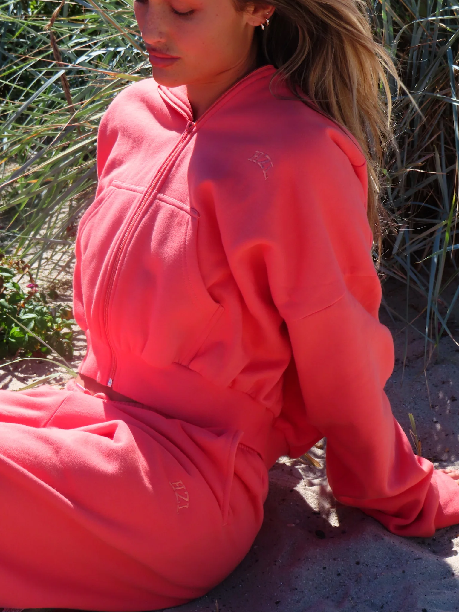 The HZL Apricot Cropped Zip Up - Image 4