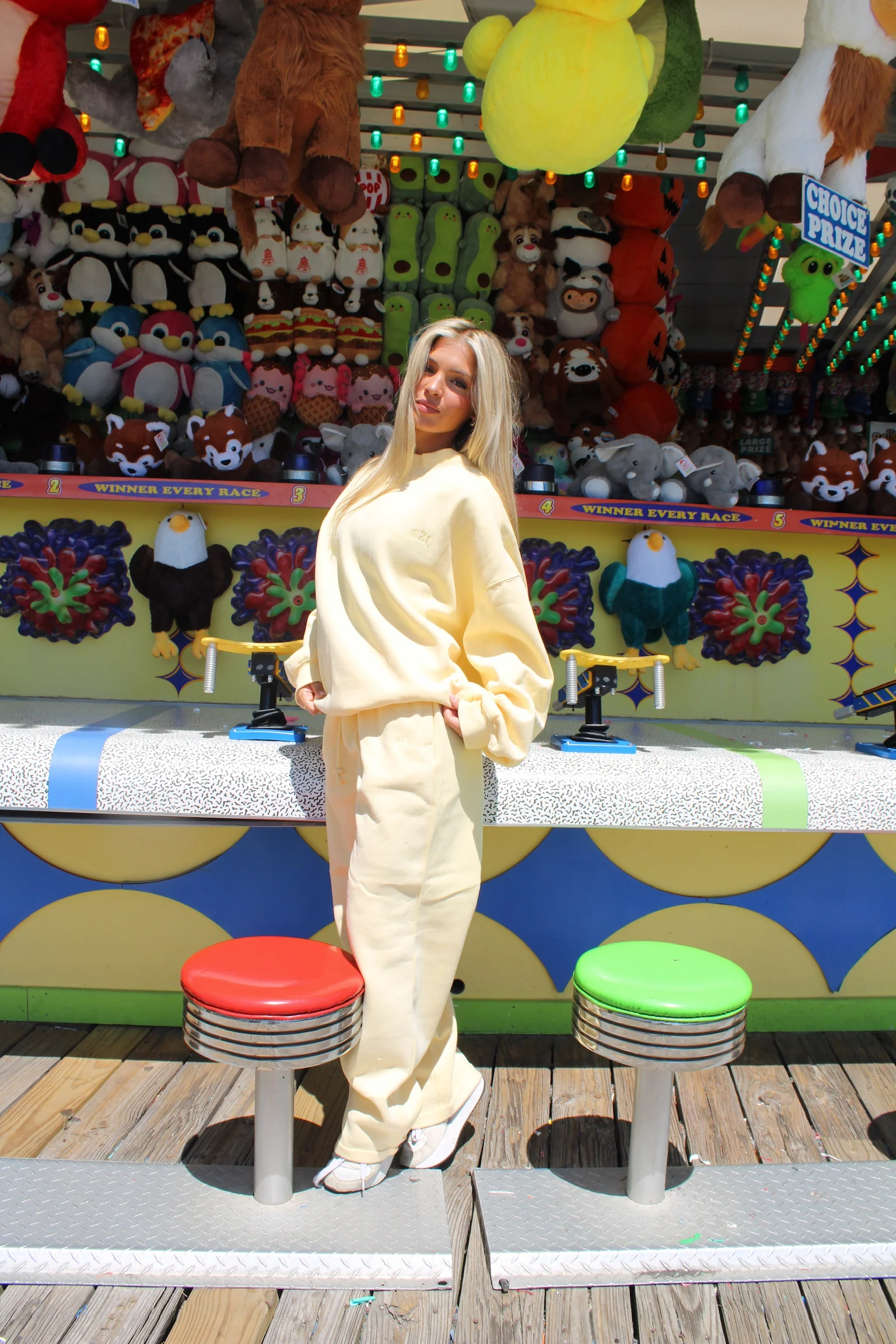 The HZL Banana Creme Sweatpants - Image 3