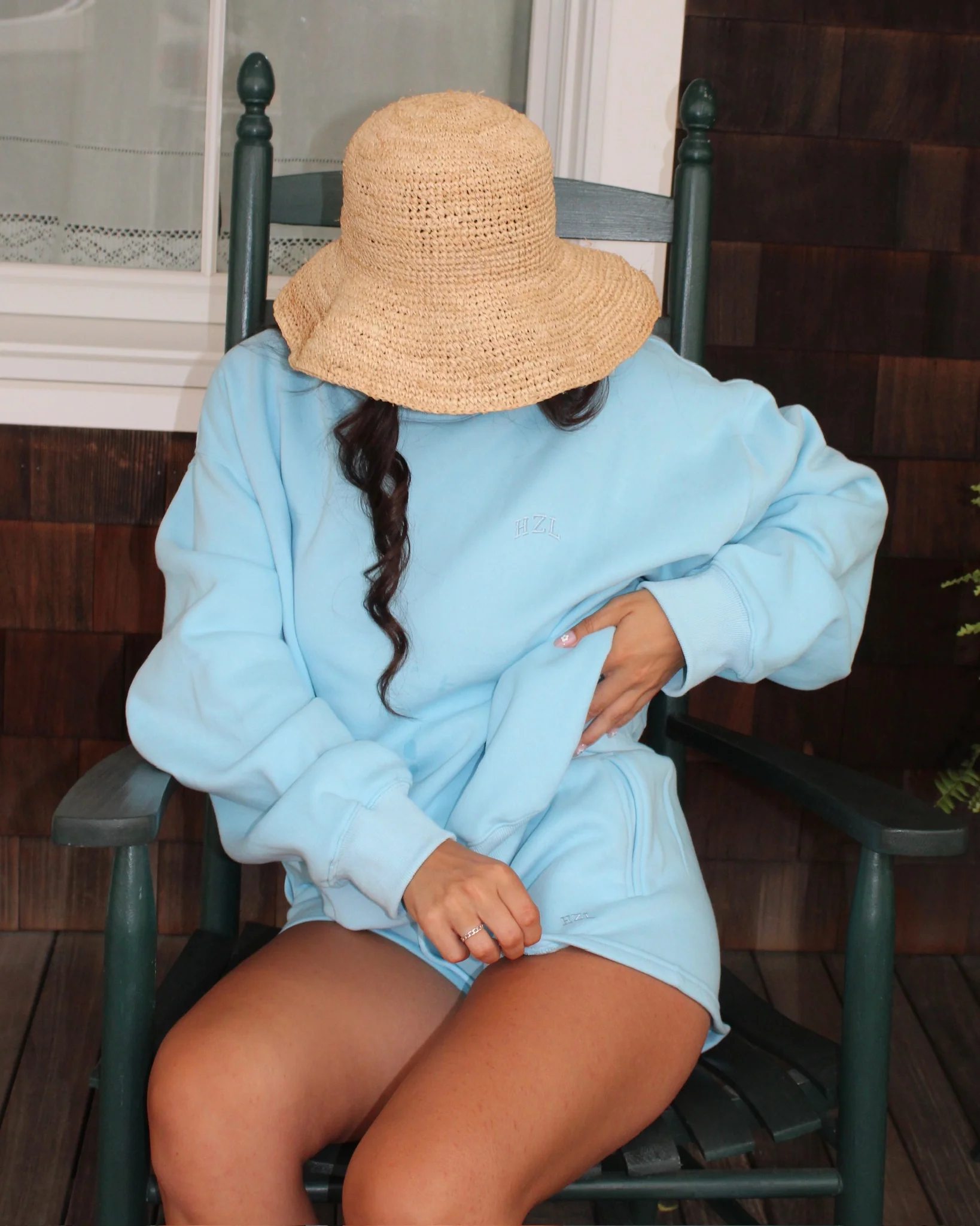 The HZL Bluebelle Mockneck - Image 3