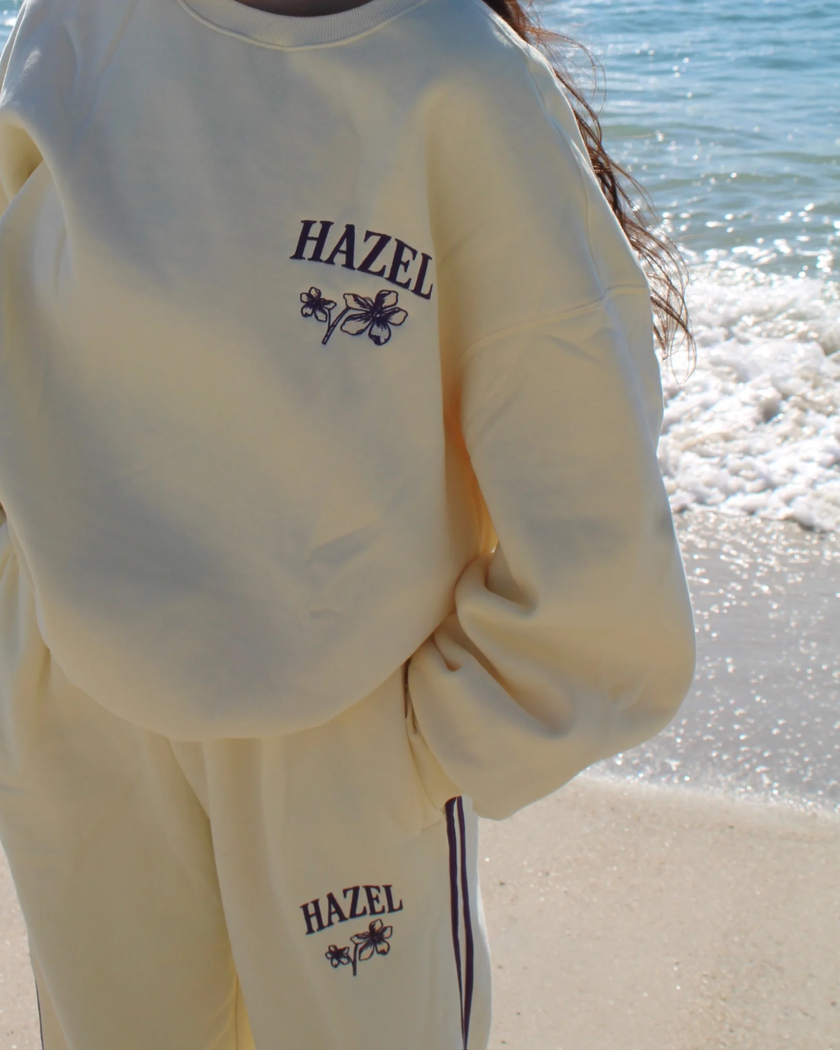 The HZL Leilani Crewneck - Image 2
