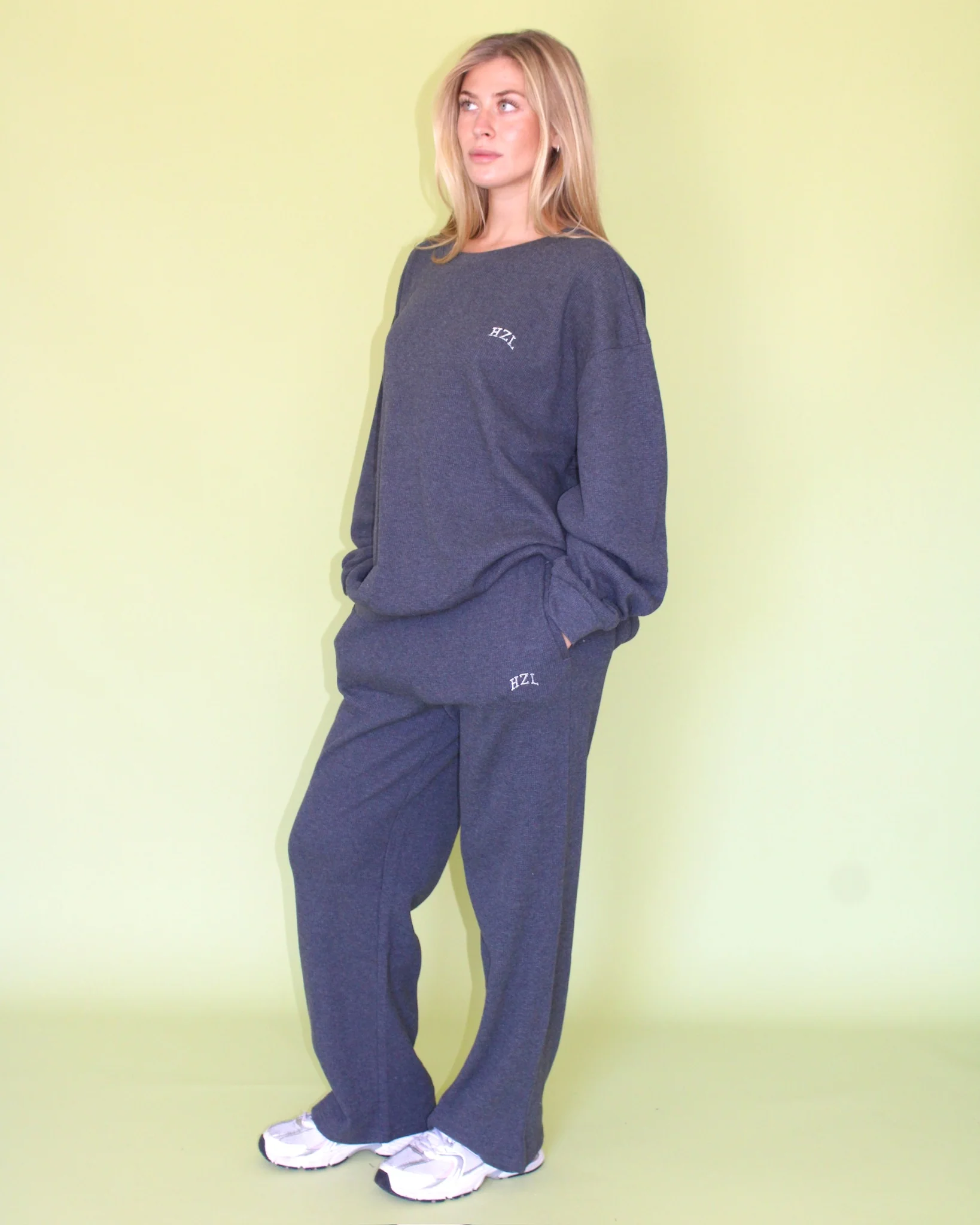 The HZL Thermal // Charcoal - Image 4